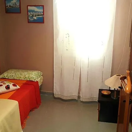 Veroniche House *