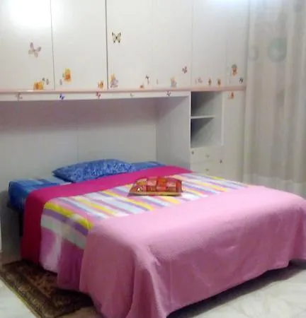 Veroniche House *